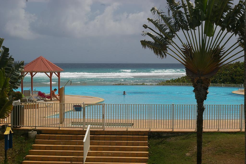 Lelagon Vue Mer, Pieds Dans L'Eau Saint-Francois  Exterior foto